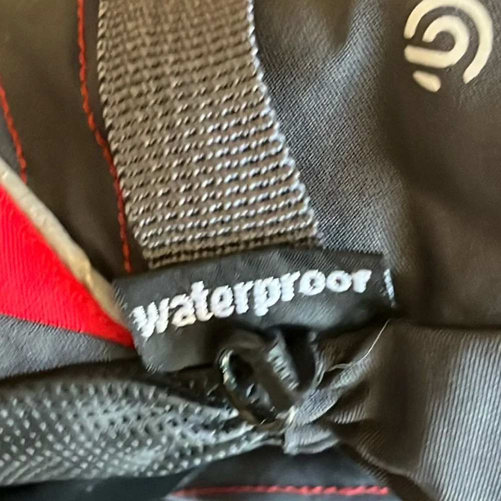 Champion | Boys Waterproof Winter Gloves sz 8/16